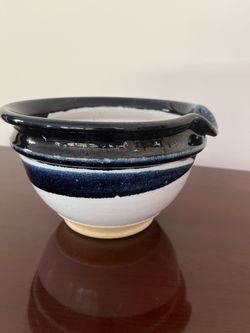 Handmade ceramic pottery bowl - white and deep blue