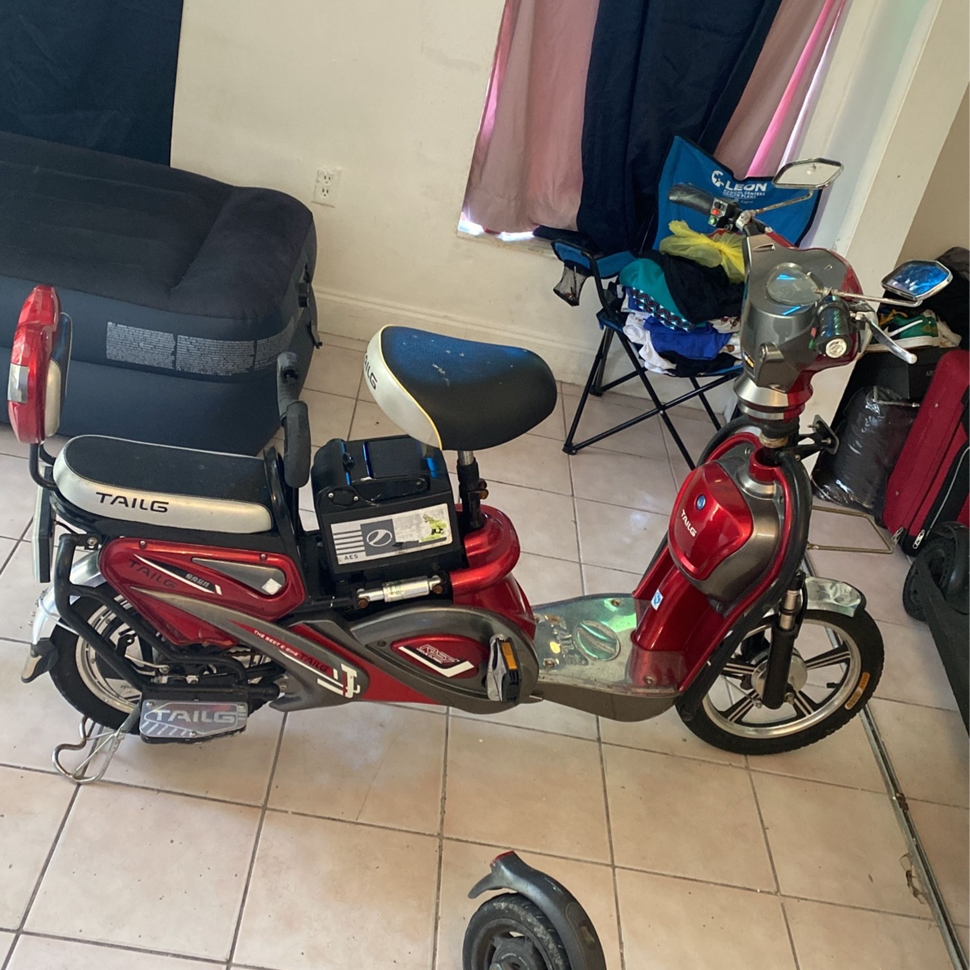 Tail G Electric Scooter For Repair for Sale in Miami, FL OfferUp