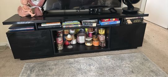 Tv stand