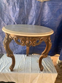 Round End Table