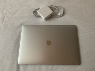 Apple MacBook Pro 15inch (late2017)