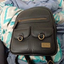 Small New Purse Black In Good Condition