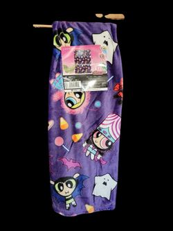 The Powerpuff Girls Throw 50x70in - Costumes & Candy