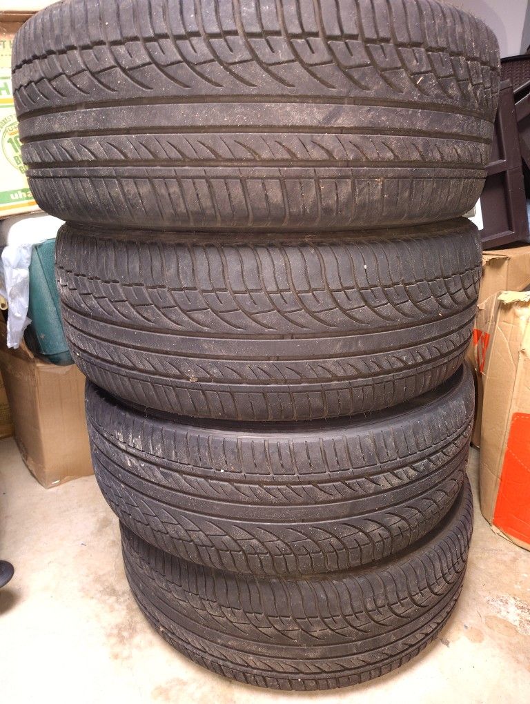 (4) 20 Inch Tires