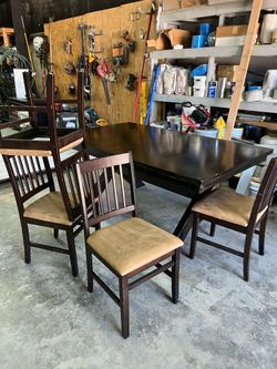 Trestle Dining Table