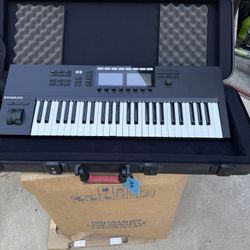 Native Instruments Komplete Kontrol S49 Mk2 Controller Keyboard MIDI