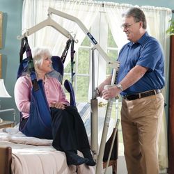 Invacare Lightweight Hydraulic Patient Lift, White, 450 lb. Weight Capacity, 9805P