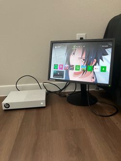 Xbox One S Bundle + Monitor (2 Lines on Screen) + Keyboard & Mouse – $180 OBO/MEET AT MY HOUSE