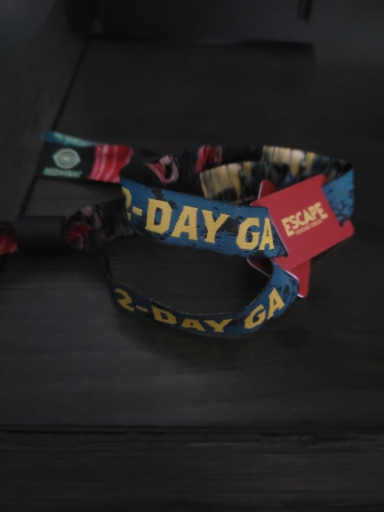 Escape Halloween Tickets Saturday GA