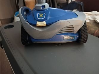 Zodiac MX6 Automatic Pool Vacuum