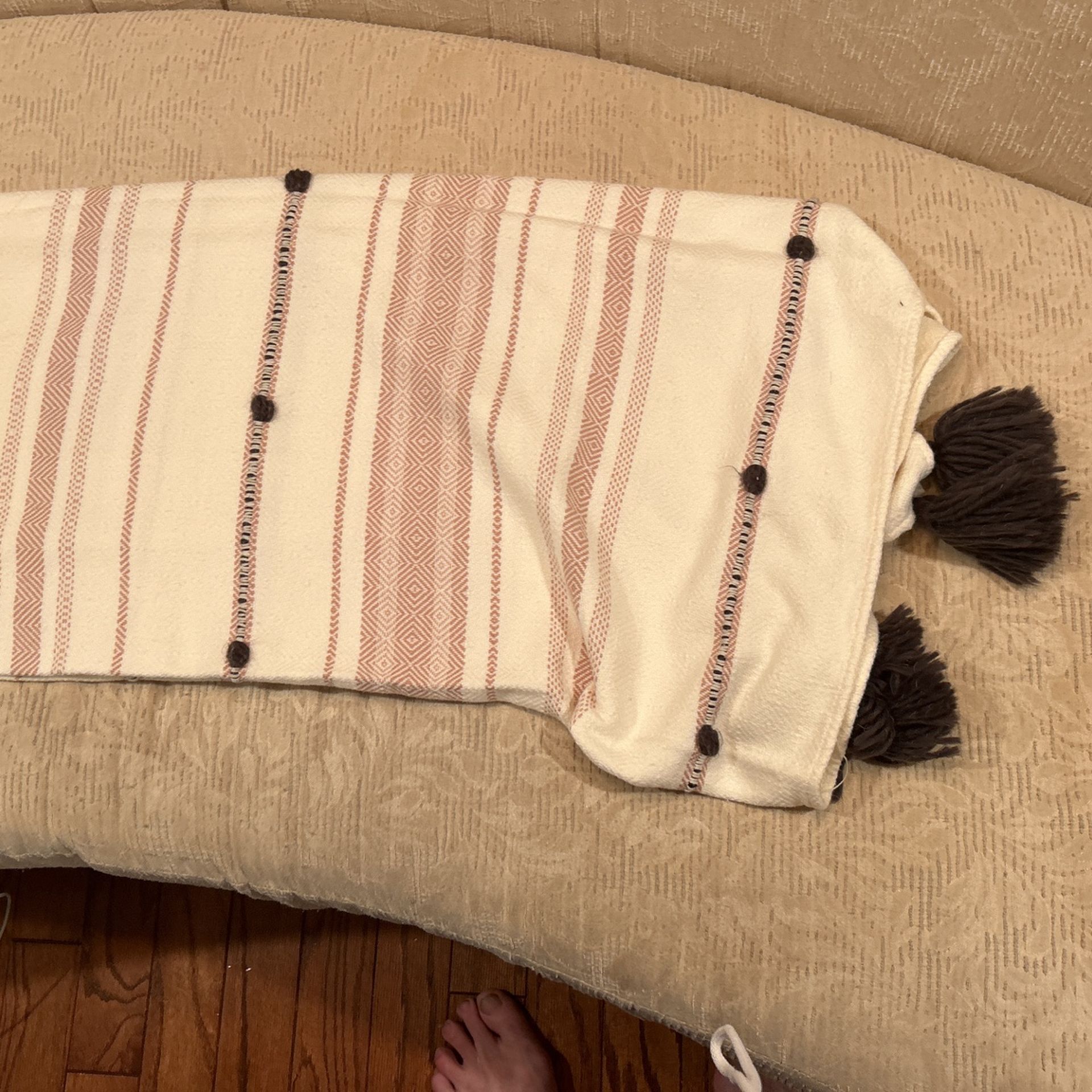 Hearth And Hand Throw Blanket (new)