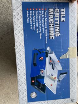 Tile cutting machine