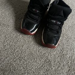 Air Jordan 11 Retro Bred