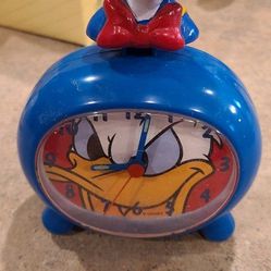 Donald Duck Clock 
