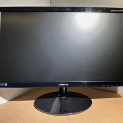 Samsung S22D300NY Monitor 22”