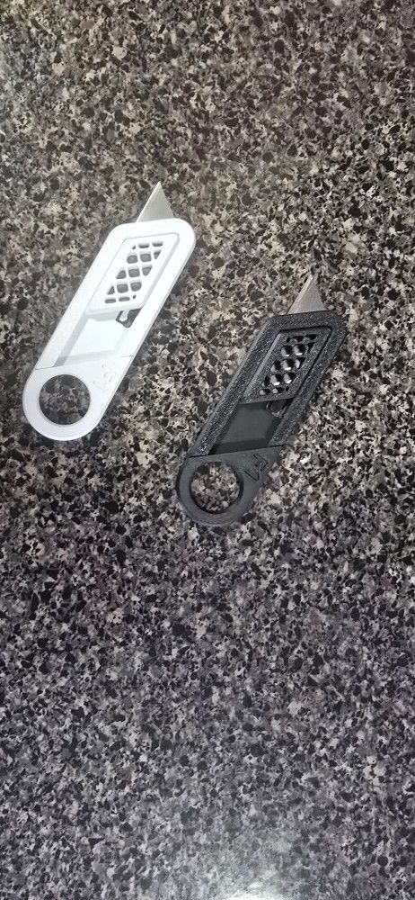 3D Printed Box Cutter