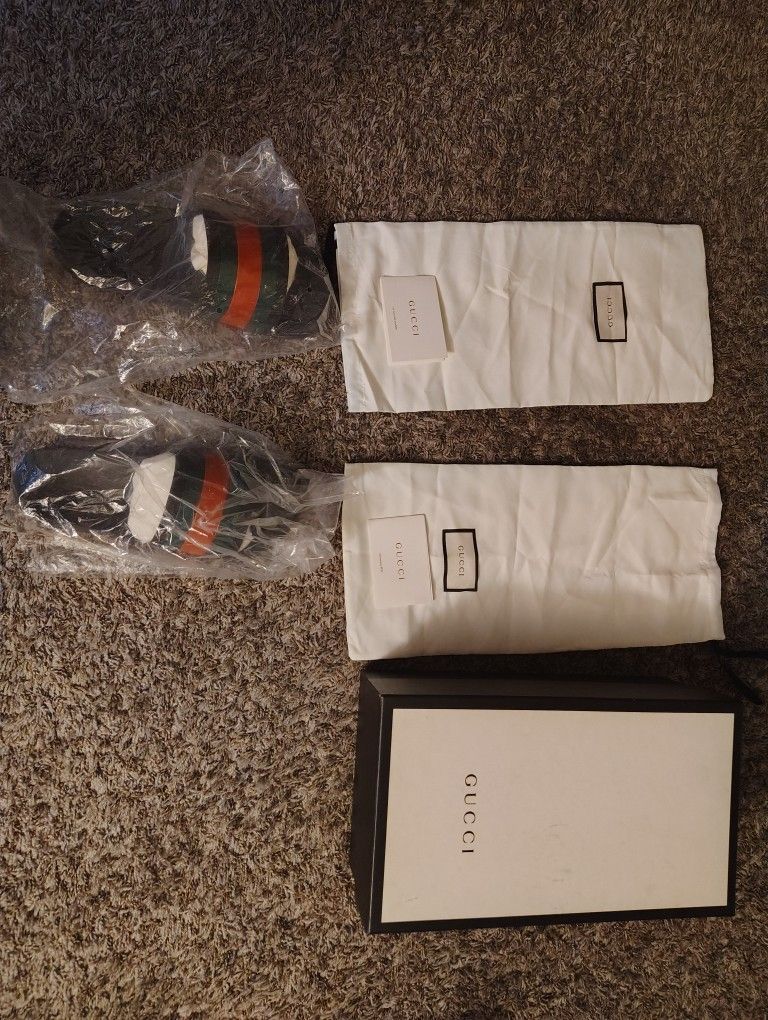 Gucci Slippers/Slides