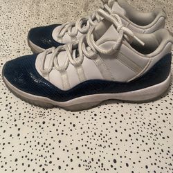 Jordan 11 Snake Skin Low Size 11.5