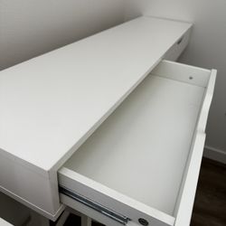 Wall Mount Vanity Table