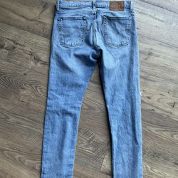 Levi’s premium distressed denim jeans women’s size 32 x 32