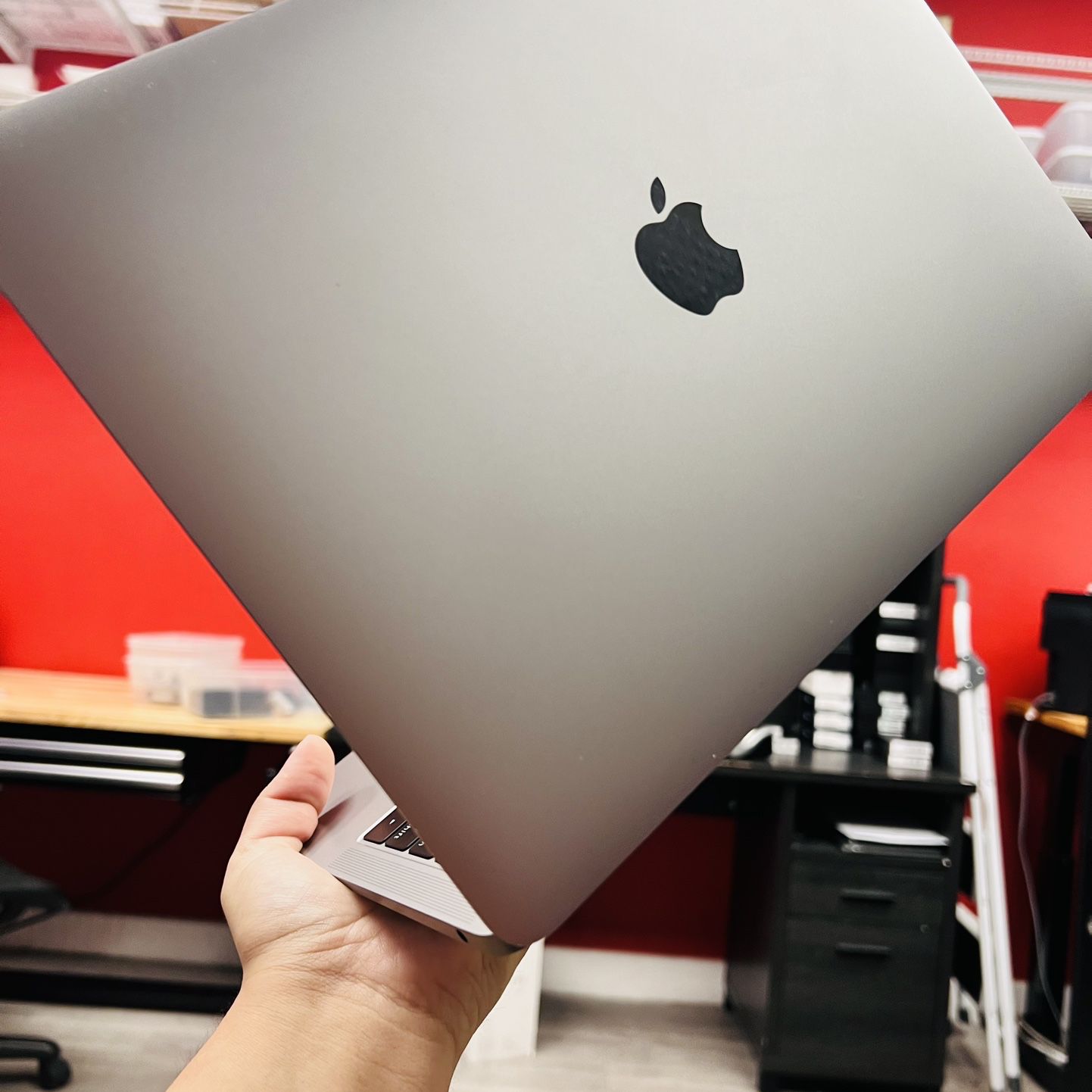 MacBook Air 2018 8GB RAM 