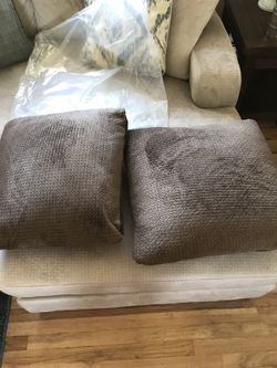 Sofa pillows brand new