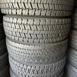 225/70/19.5 Continental