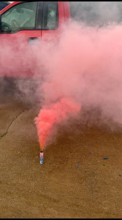 Gender reveal smoke