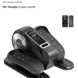Cursor Fitness Elliptical Machine
