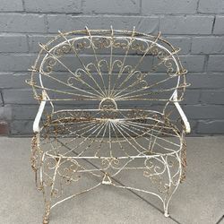 SHABBY CHIC COTTAGE CORE METAL SCROLL SMALL BENCH PLANT STAND GARDEN DECOR STATUE