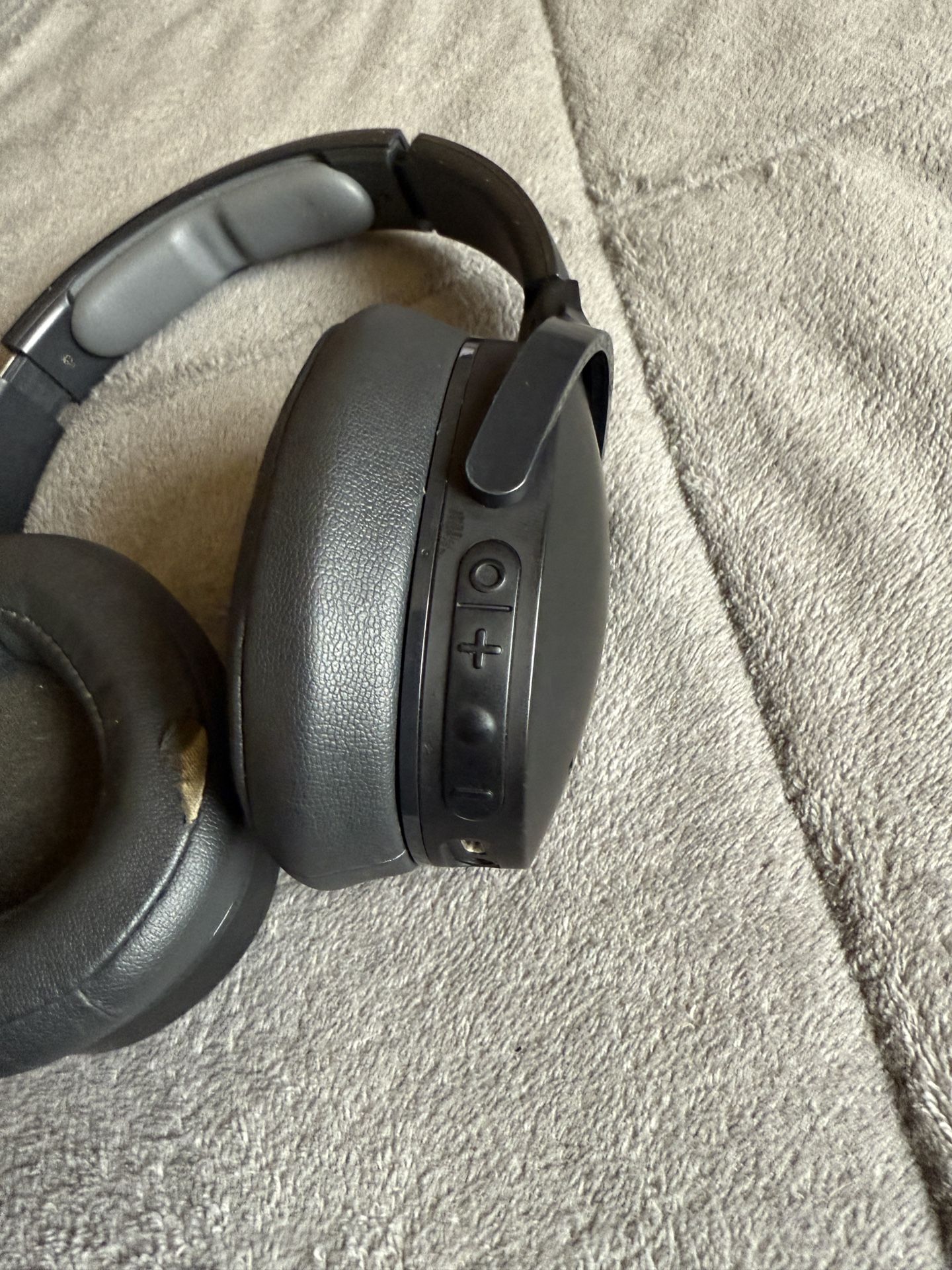 Skullcandy Hesh ANC Wireless Headphones – Noise Cancelling, Great Sound