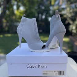 Calvin Klein/Malai Stretch Knit Heels