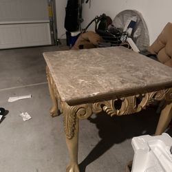 Antique Coffee Table Best Offer Accepted 