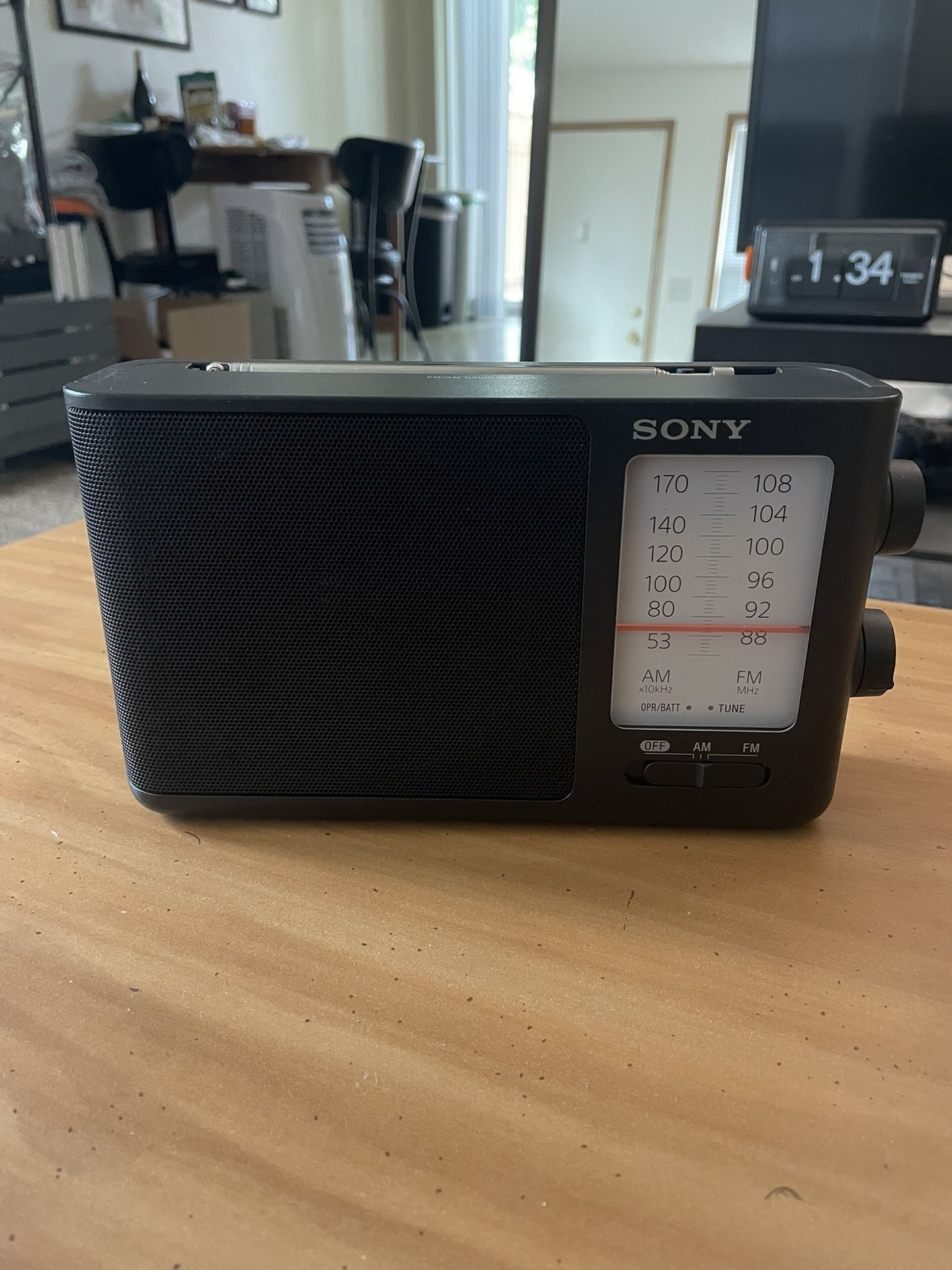 Sony ICF-506 AM/FM Radio