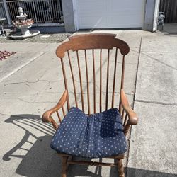 Free In Driveway. San Lorenzo TODAY! 
