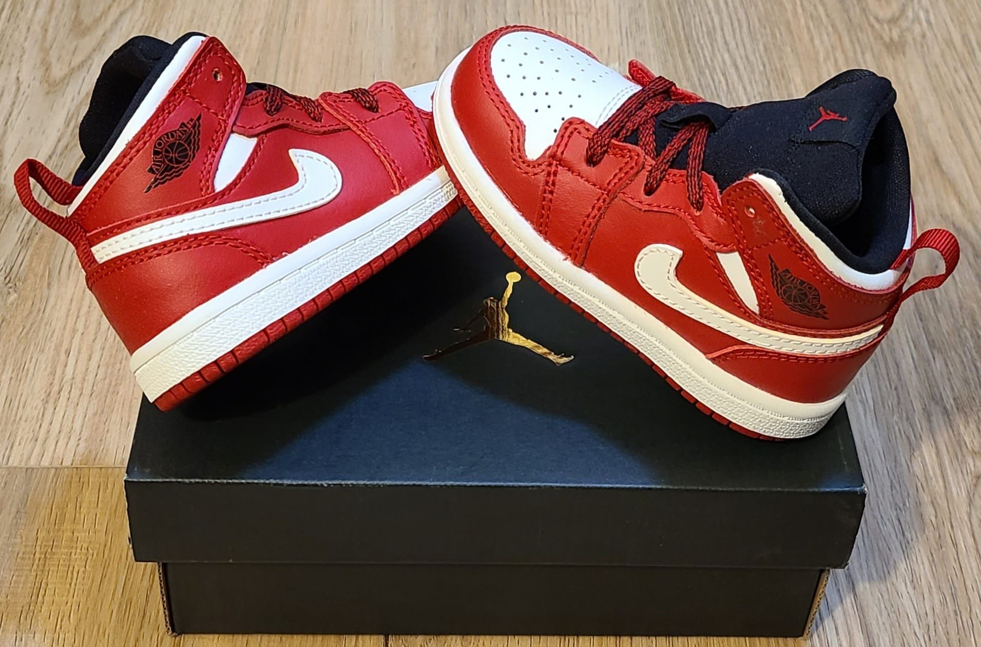 Jordan 1’s Size 5c Toddlers