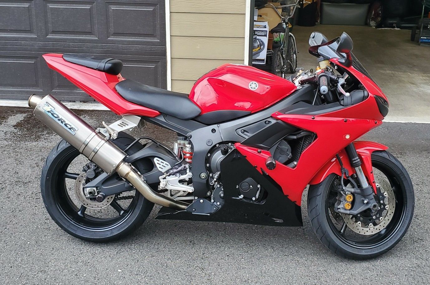 2005 Yamaha R6