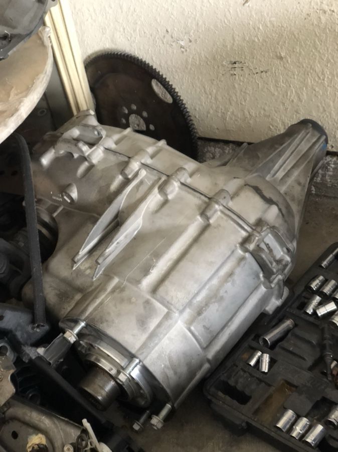 6l80 6l80e 4wd transfer case gmc sierra chevy silverado for Sale in
