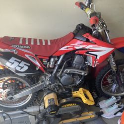 2009 Honda CR150 Dirt Bike