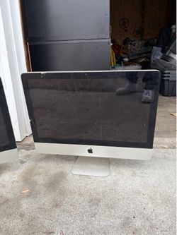 Apple IMacs (2)