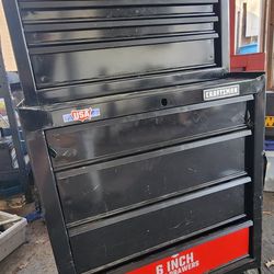 Roll Away Tool Chest