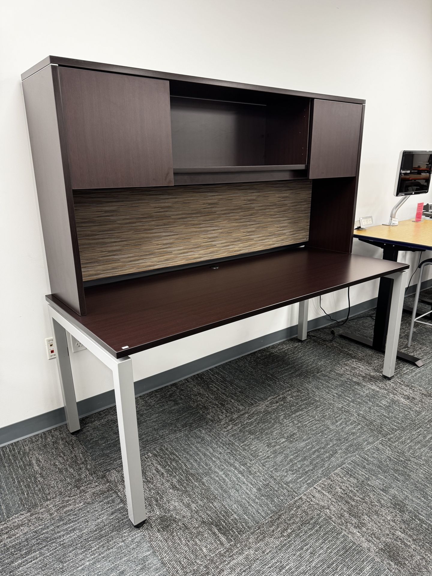 Desk with Hutch & Tackboard *25% Off Used furniture Sale*