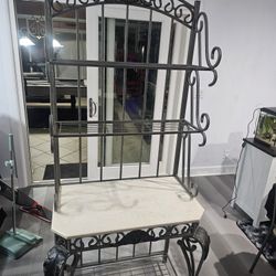 Kitchen/Dining Room Rack 