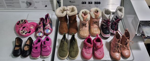 Girl Shoes Size 7 and 8 Toddler 