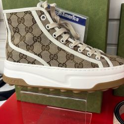 Gucci Shoes 