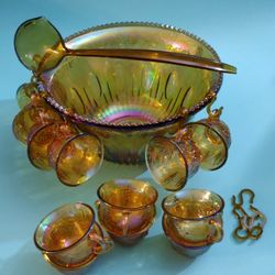 Indiana Glass Punch Bowl Ladle 12 Cups Mint Condition 