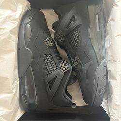 Jordan 4 Black Cat Size 10.5
