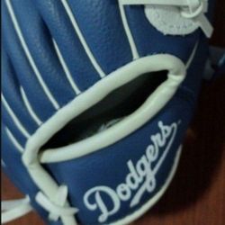 Franklin MLB Dodgers  Baseball Glove 9.5"