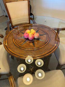 Beautiful Antique Designer Decor. Artificial fruits:  4 pears and 2 apples. Each is individual piece. Sold together. Like new condition. Great bargain