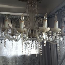 Chandelier Solo Por $250  Oferta